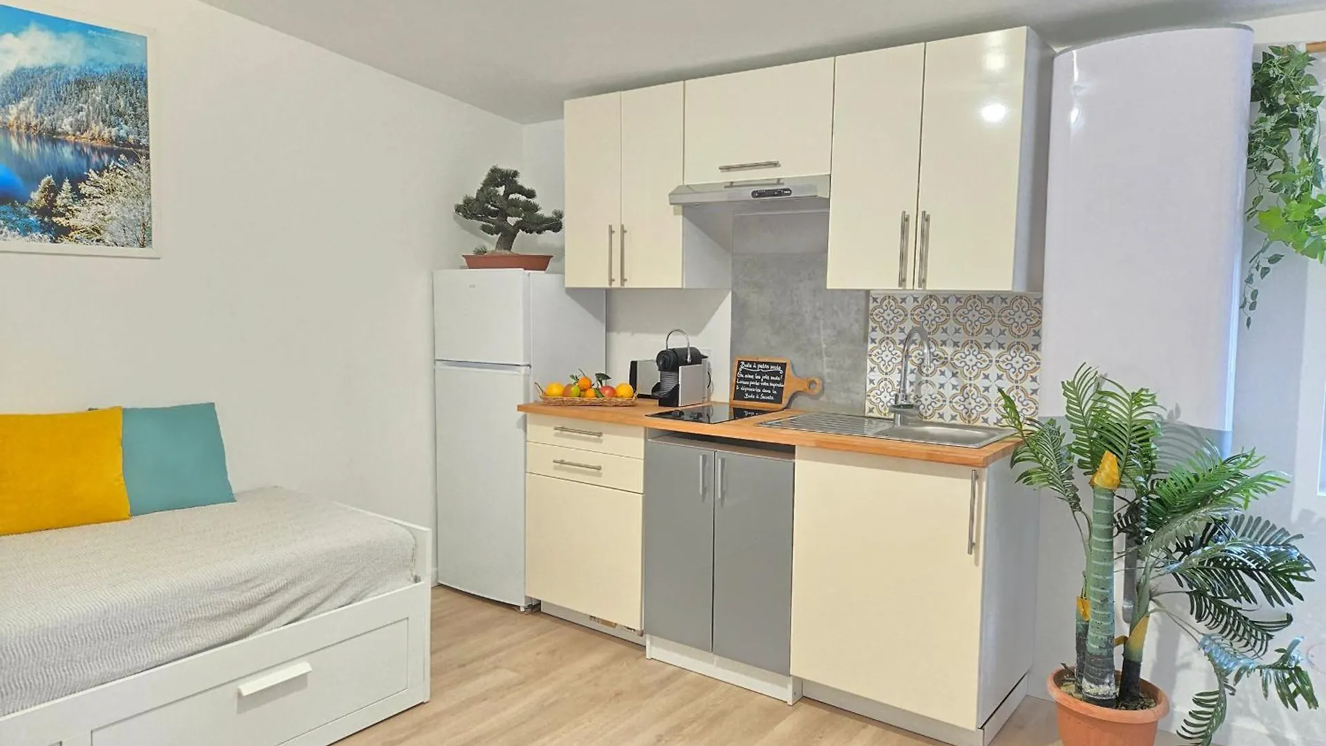 Apartment Studio Neuf Avec Terrasse A Yerres, 200M De La Gare