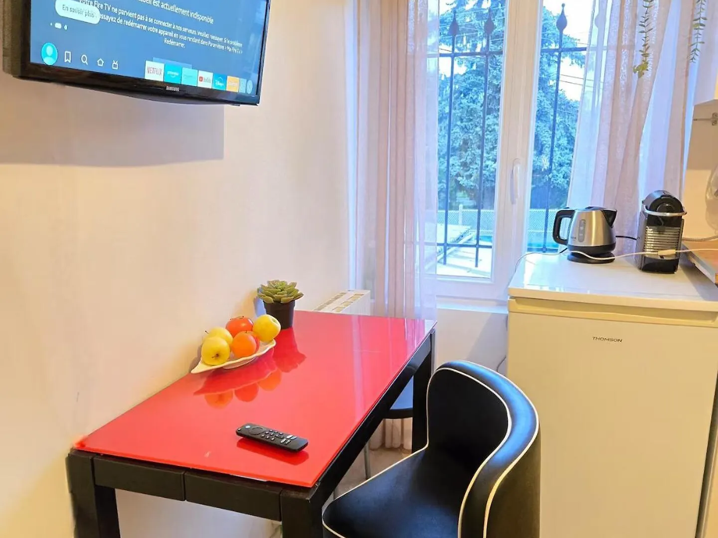 Studio Neuf Avec Terrasse A Yerres, 200M De La Gare France